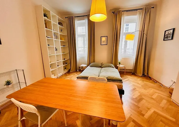 Apartment Small & Fine Near Akh *