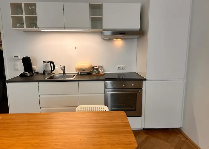 Apartment Small & Fine Near Akh Vienna